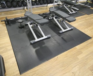 mata podłogowa gumowa do siłowni i klubów fitness mata podłogowa gumowa do siłowni i klubów fitness