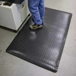 maty antyzmęczeniowe piankowe Deckplate